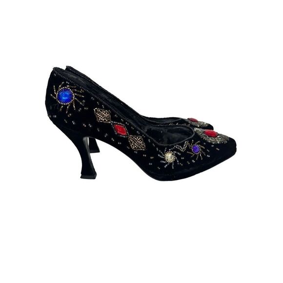 Caparros Vintage Jeweled Velvet Heels Limited Edition BNWOT - Picture 11 of 13